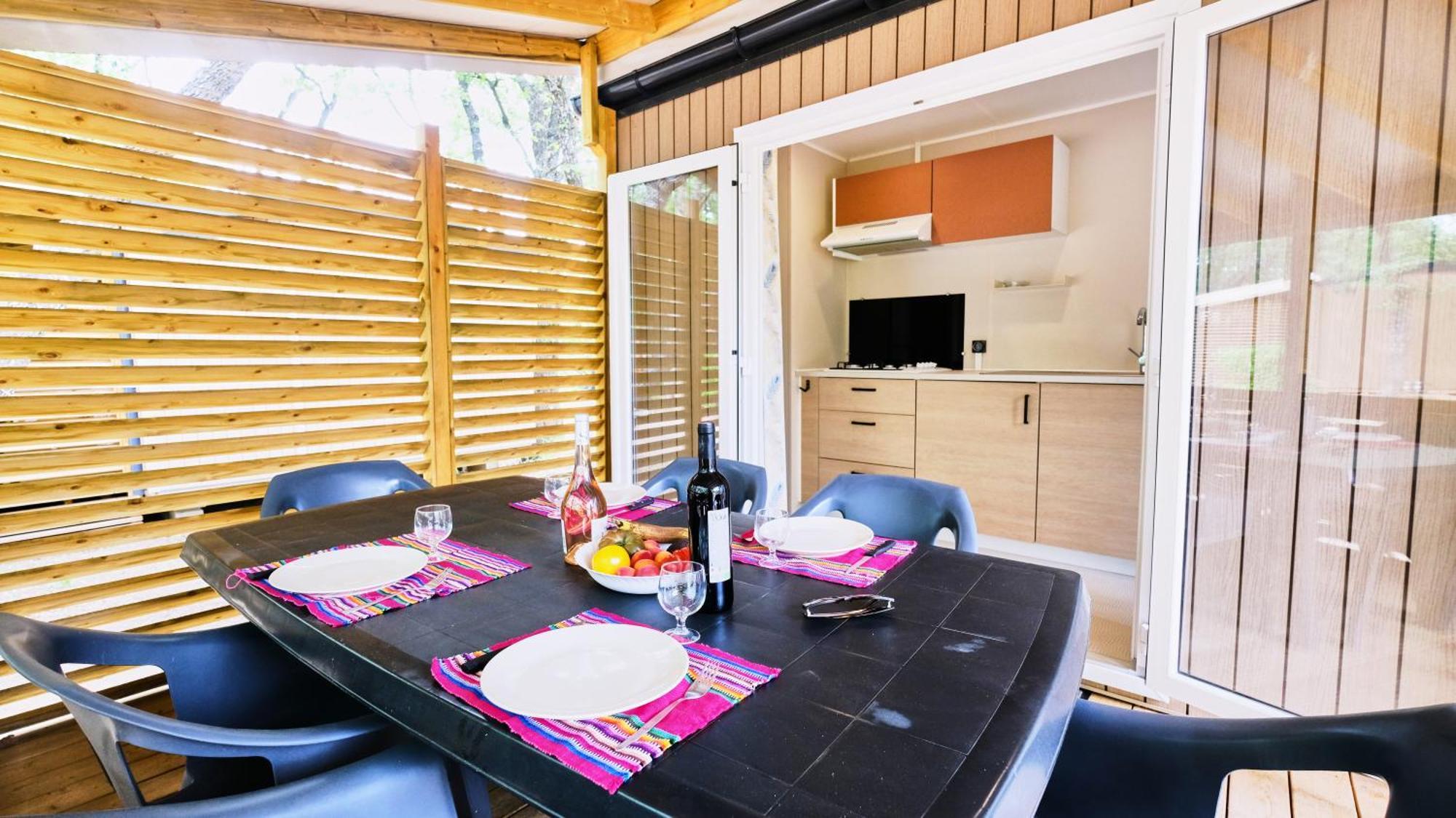 Domaine Les Chenes Blancs Hotel Saint-Saturnin-d'Apt Exterior foto