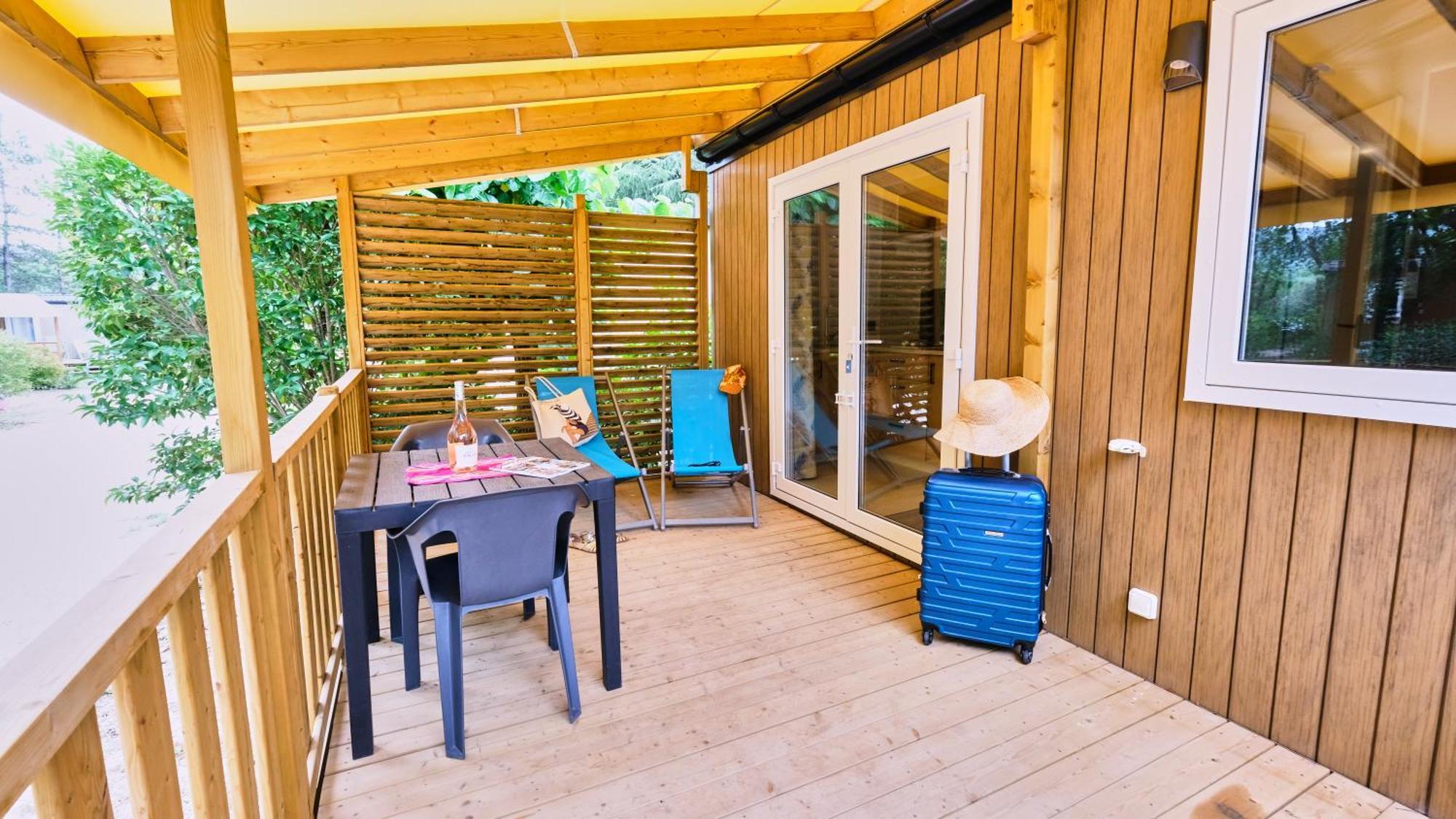 Domaine Les Chenes Blancs Hotel Saint-Saturnin-d'Apt Exterior foto